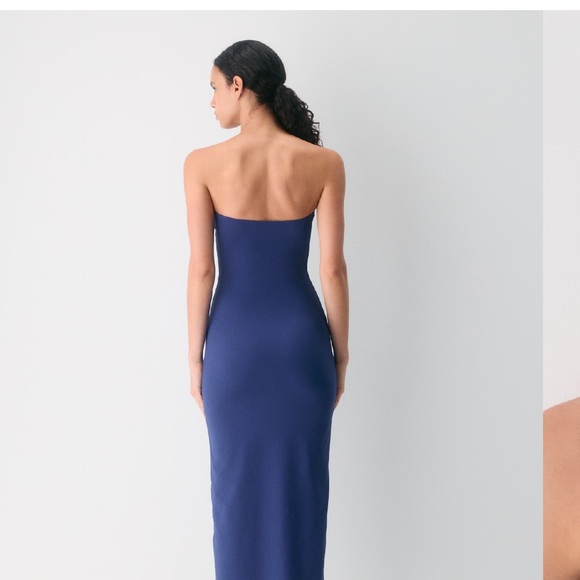 Wilfred Aritzia Strapless Dress - Picture 2 of 6